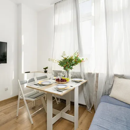 Czeremchowa In By Renters Apartment *